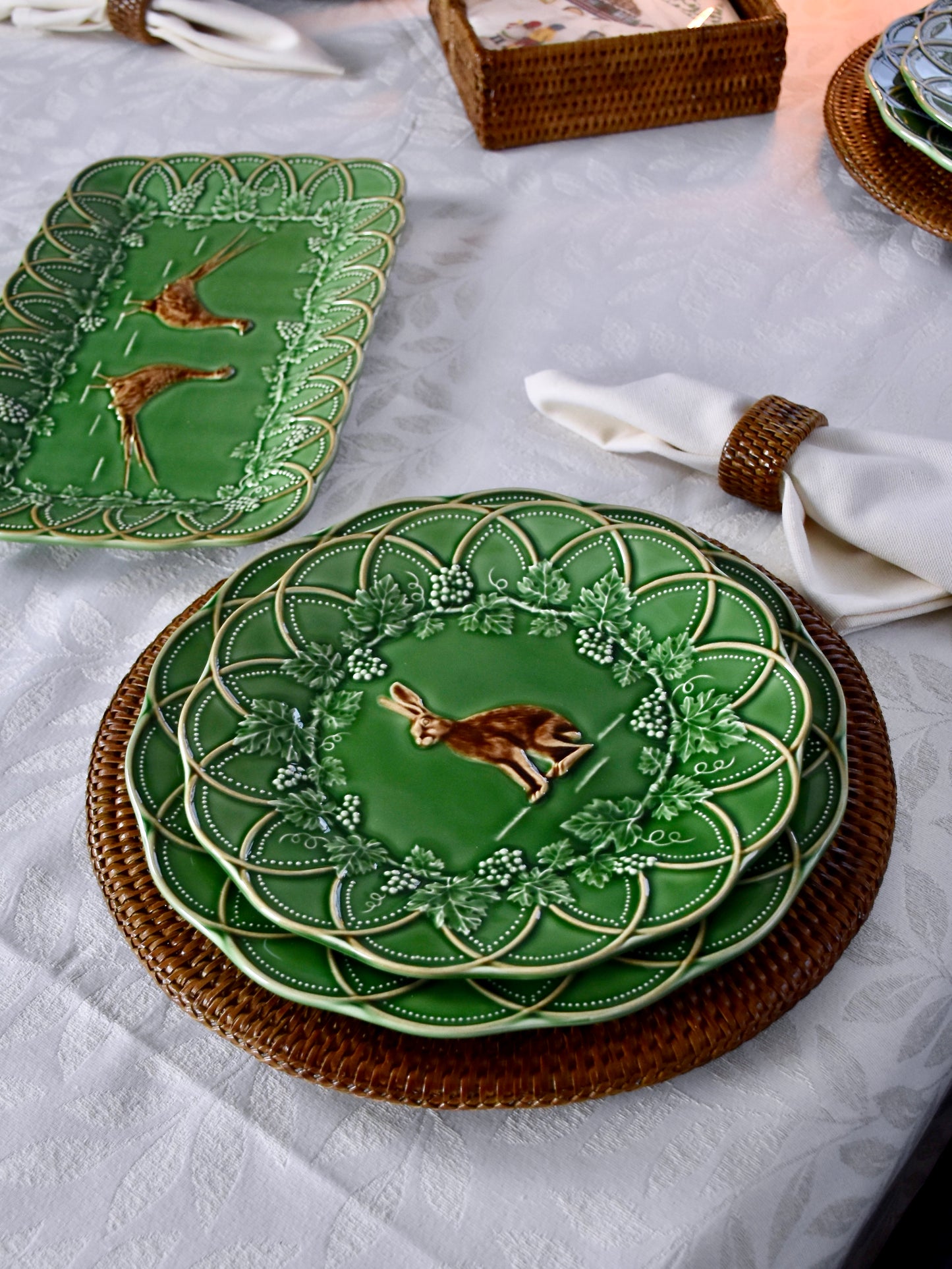 emerald forest ontbijtbord - sfeer foto konijn