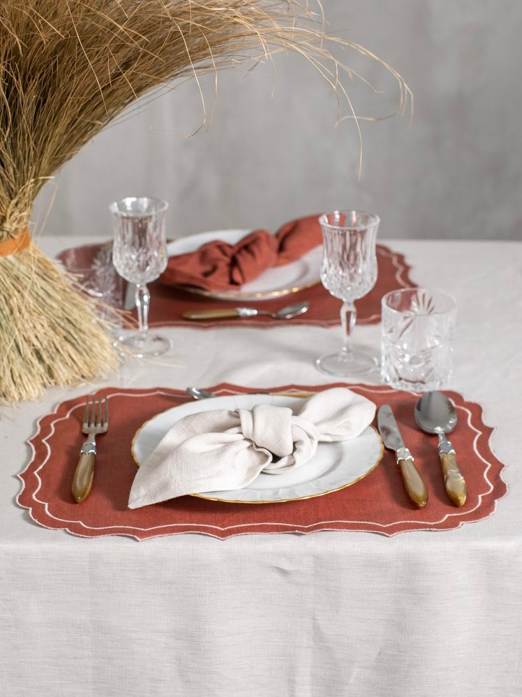 Terracotta placemat - Close up