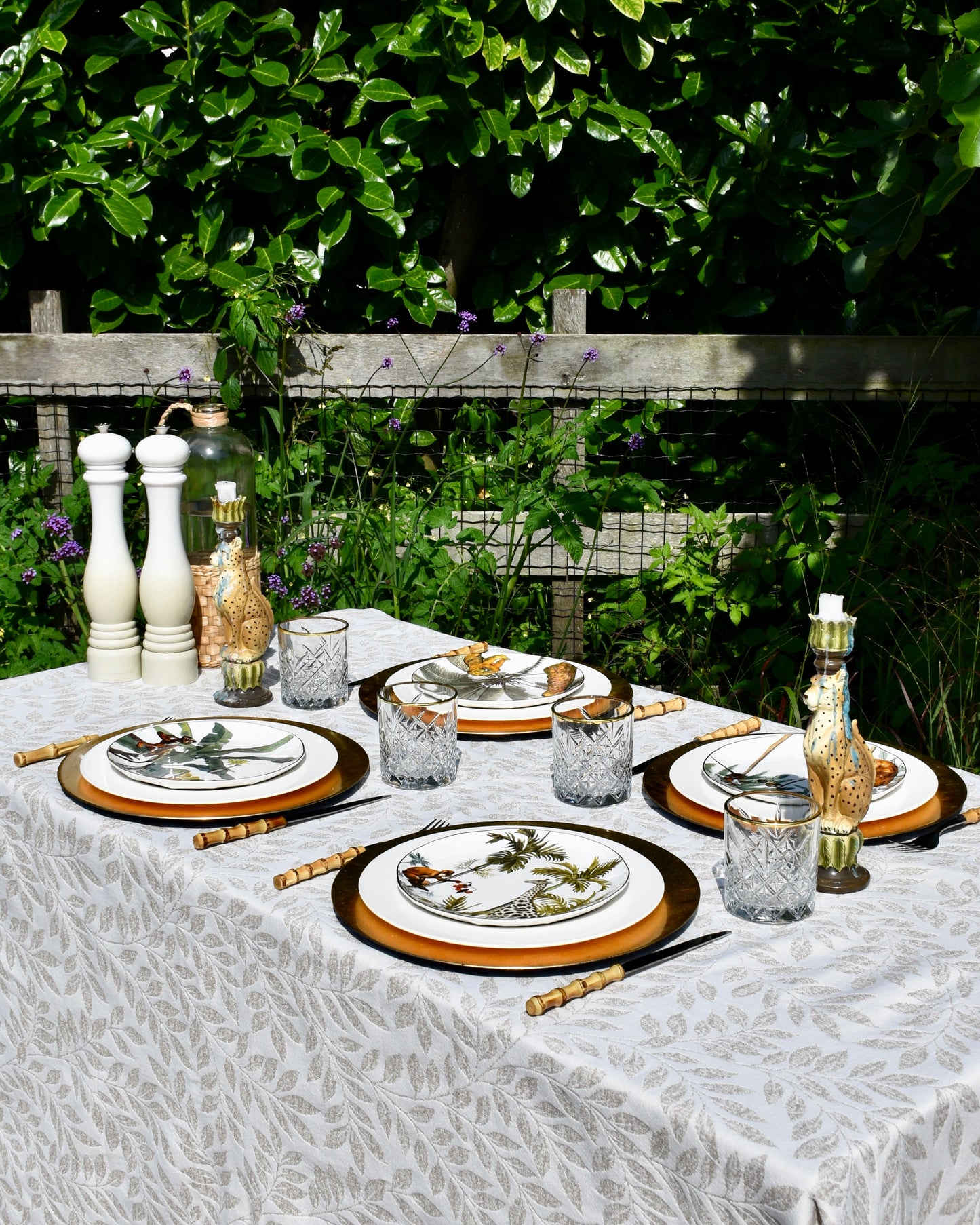 Elegant essence tafelkleed