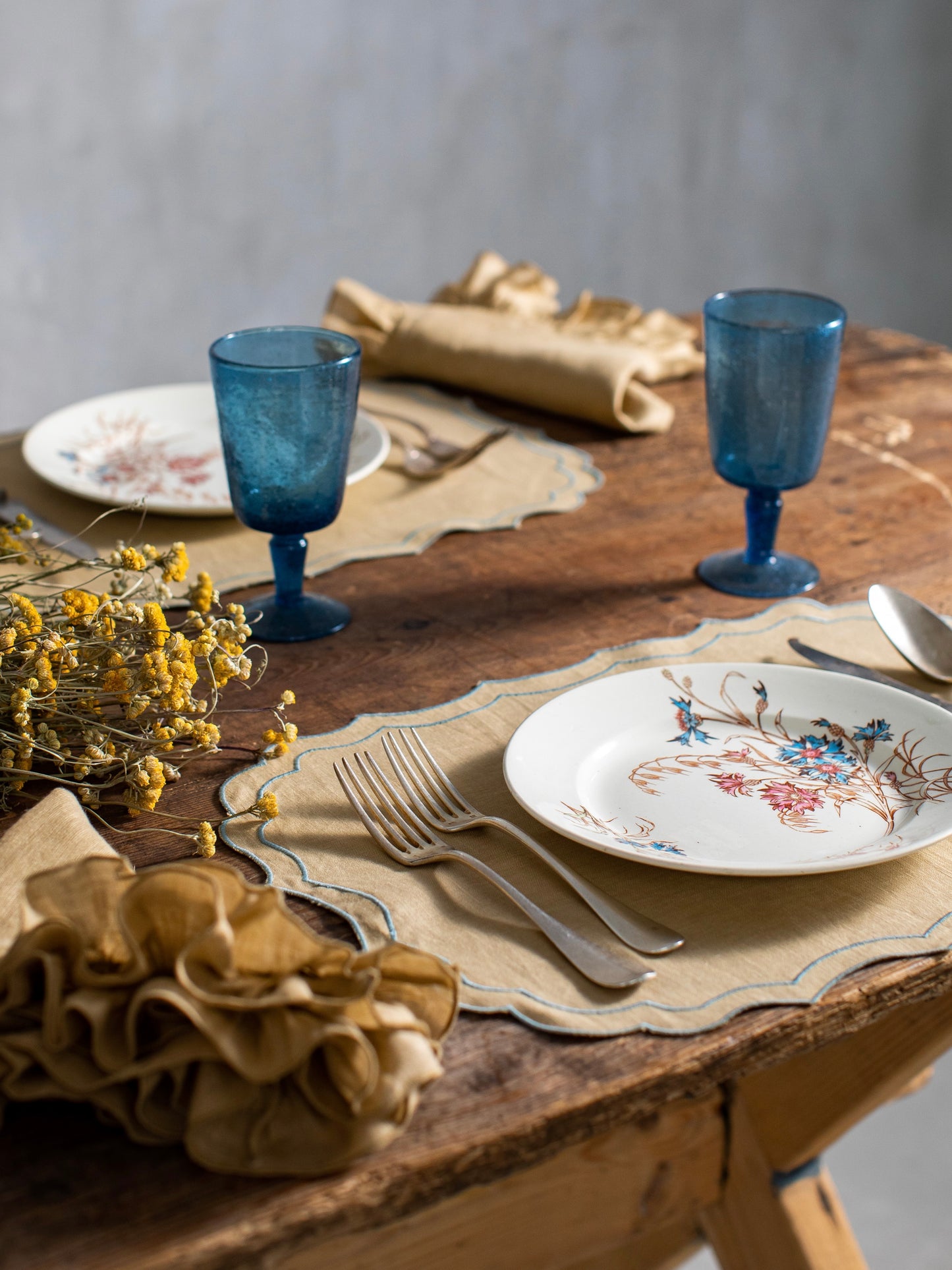 Gele placemat - Sfeerfoto