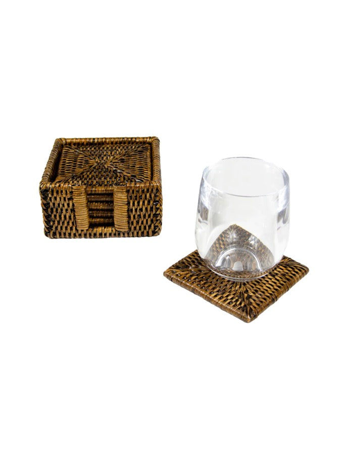 rotan onderzetters vierkant - productfoto met glas