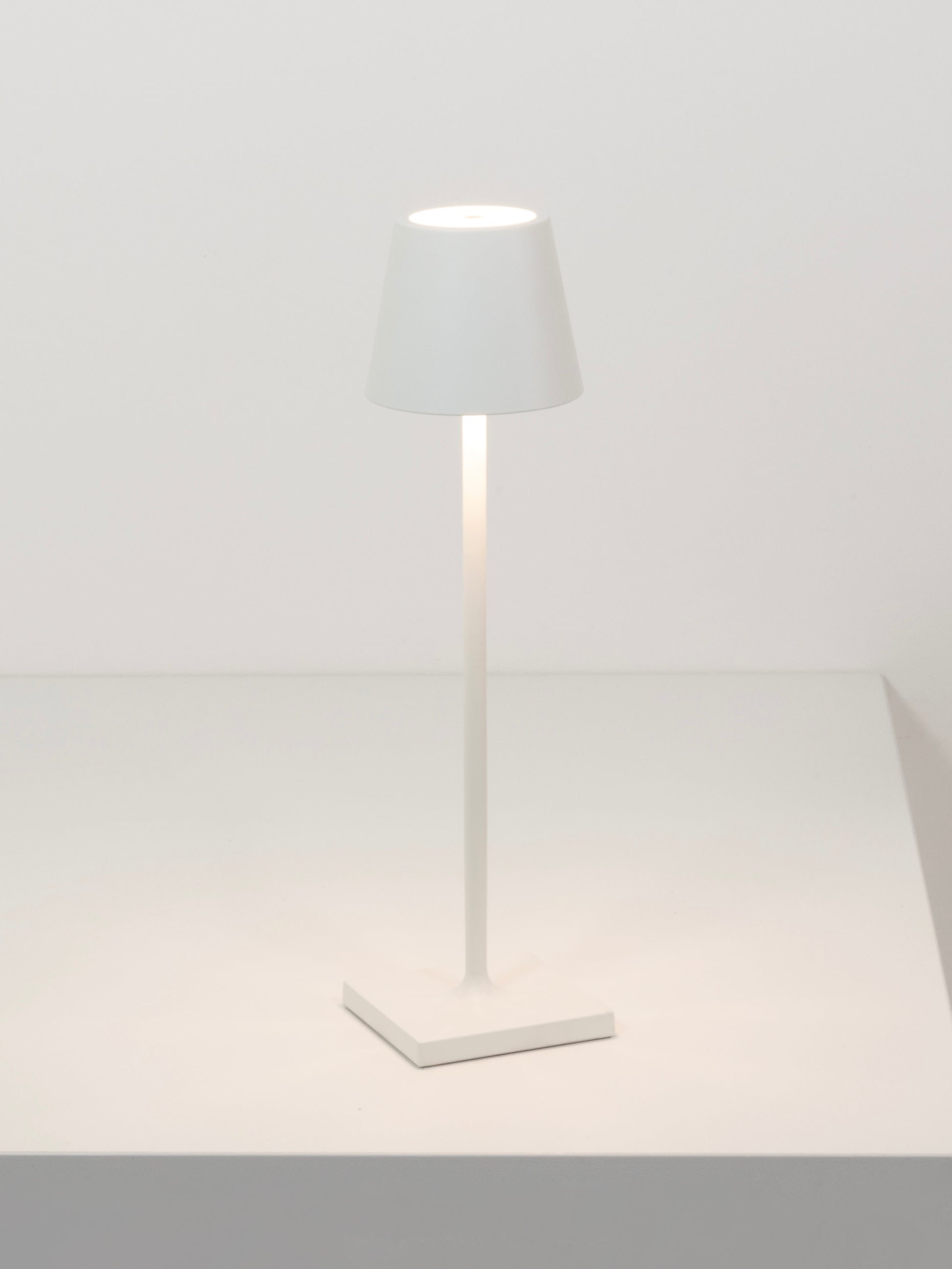 Poldina tafellamp - productfoto