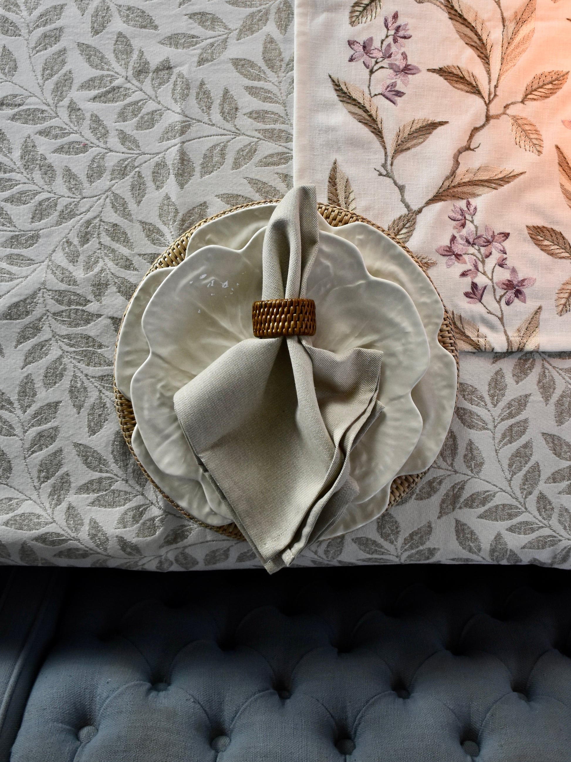 beige servet - close up