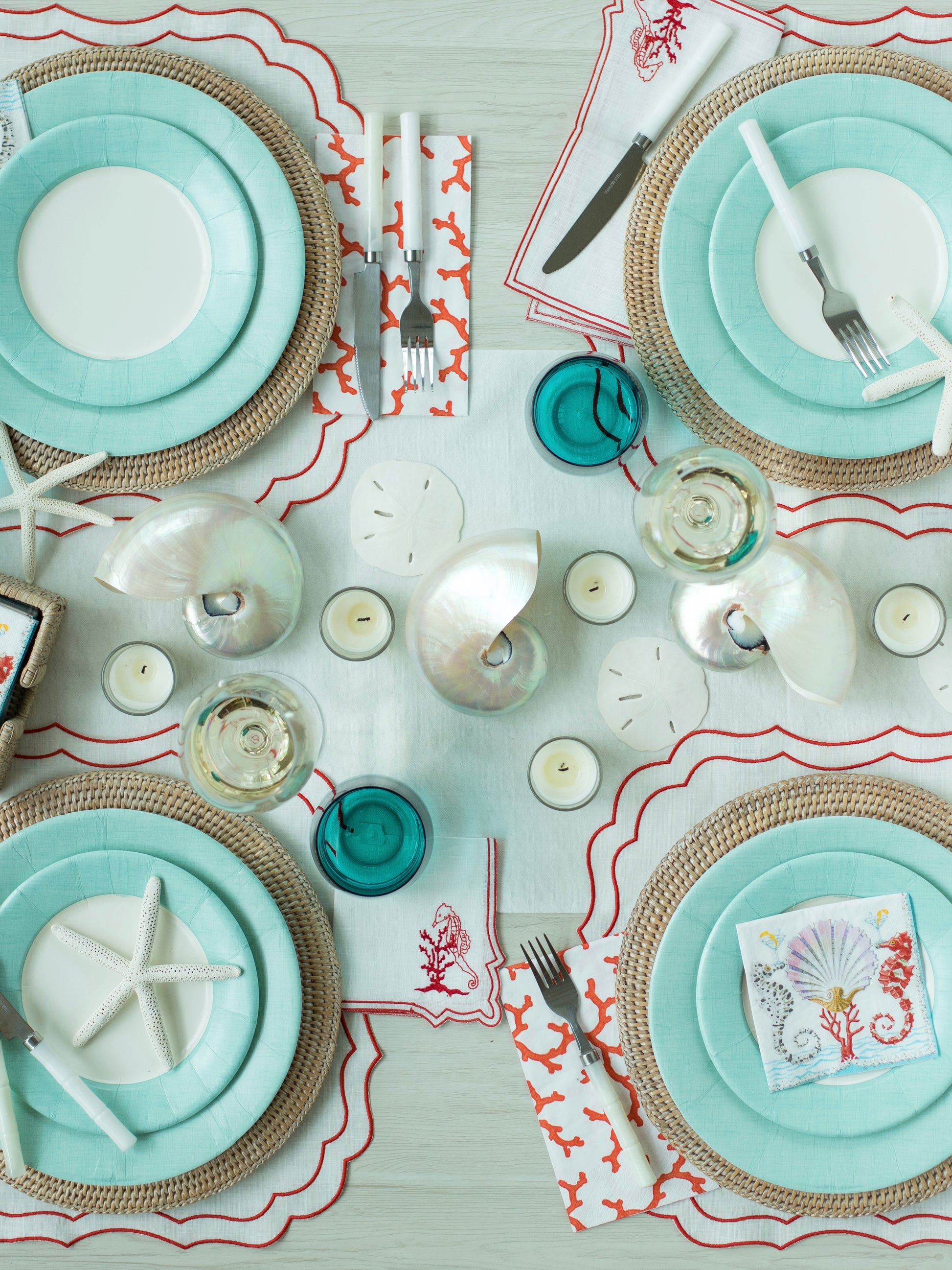 rotan onderbord rond licht bruin - sfeerfoto